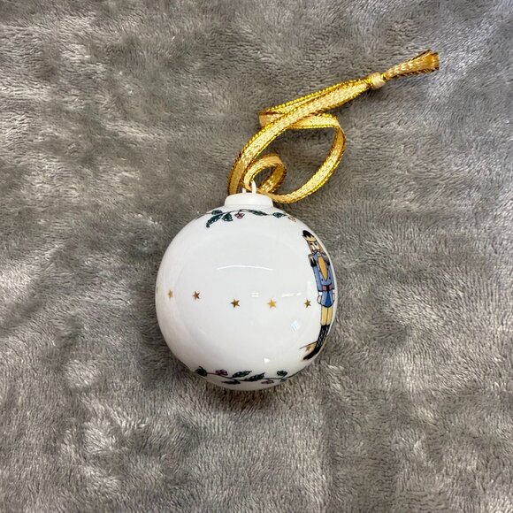Vintage AK Kaiser christmas ornament porcelain ball w/ hand painted nutcracker - Picture 3 of 11